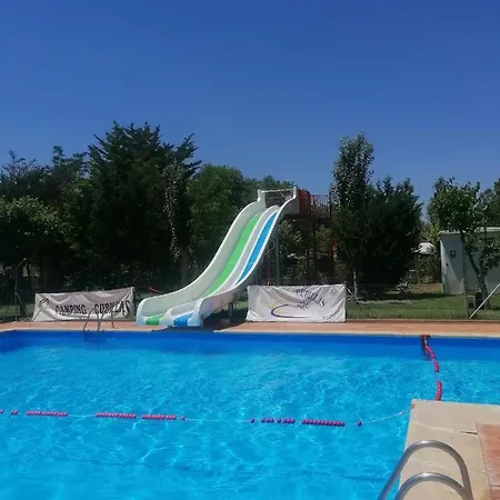 Cubillas Tatil parkı 2*