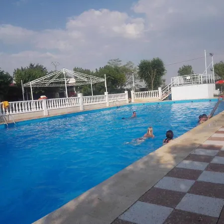 Cubillas Tatil parkı Cubillas de Santa Marta